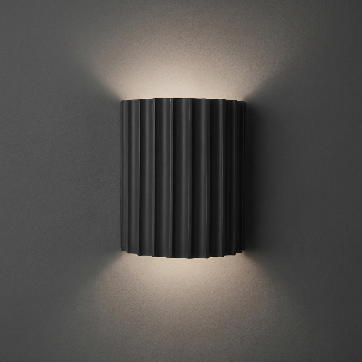 Ribbed Cylinder Wall Light