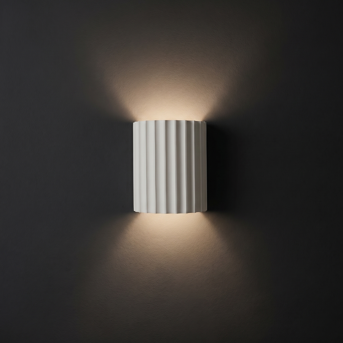 Ribbed Cylinder Wall Light