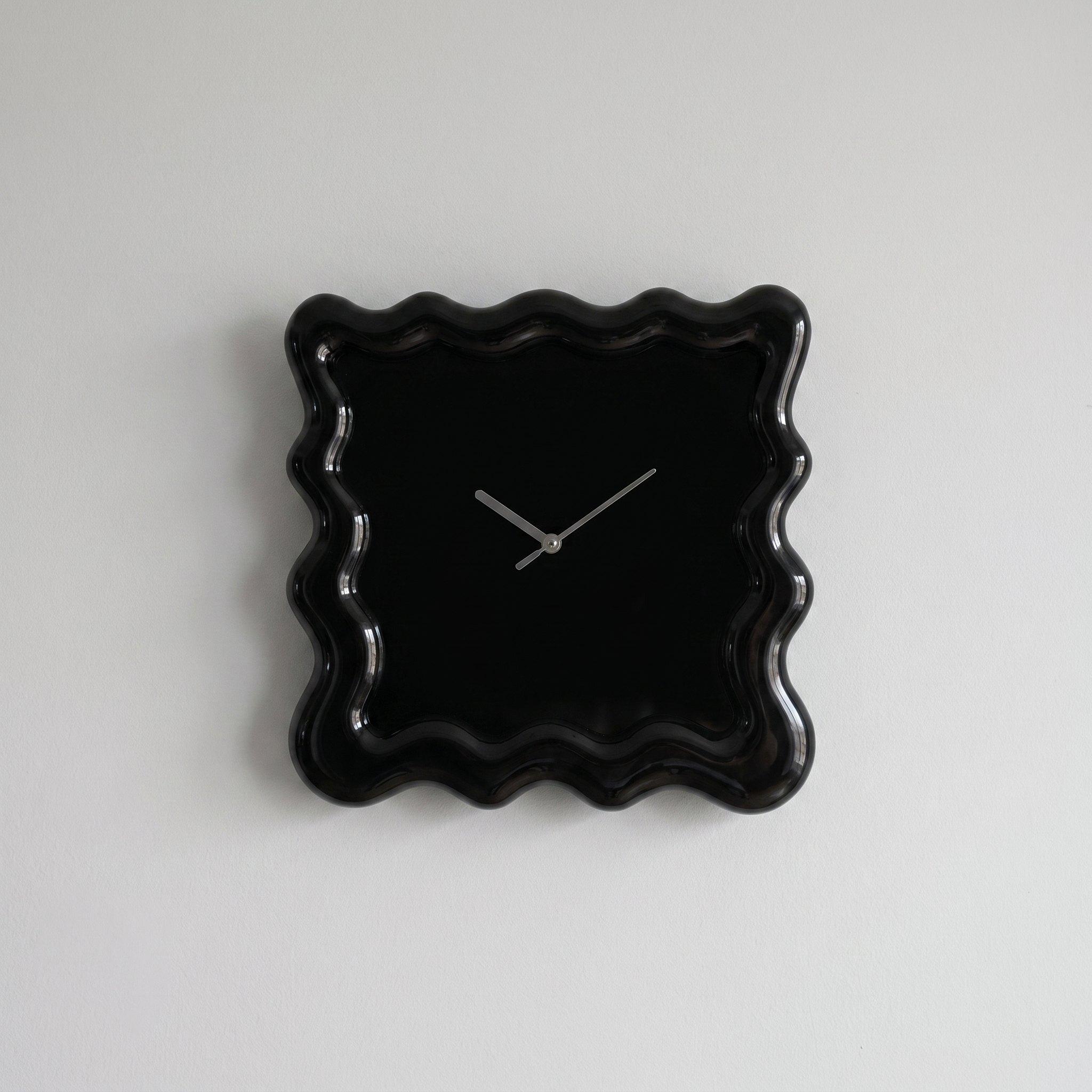 Minimalist Wall Clock 30 x 30 cm | Slim 2.5 cm Profile, Quiet Movement | Modern Scandinavian Clock for Living Room