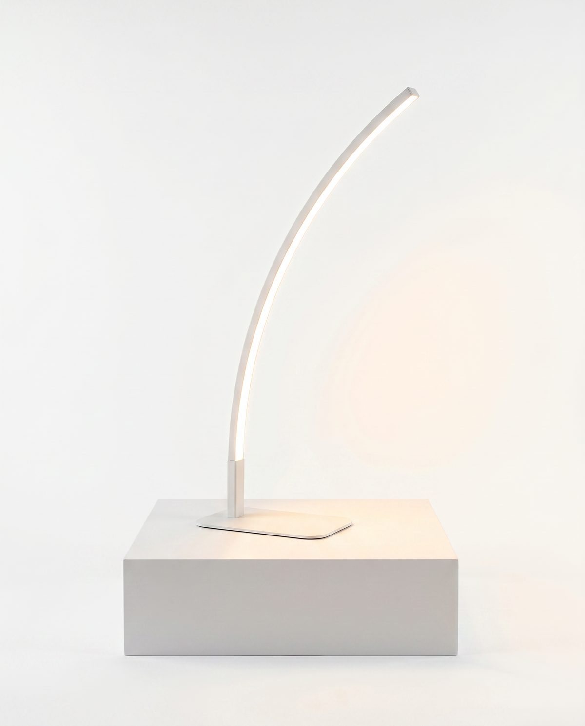 Arc Dimmable Table Lamp